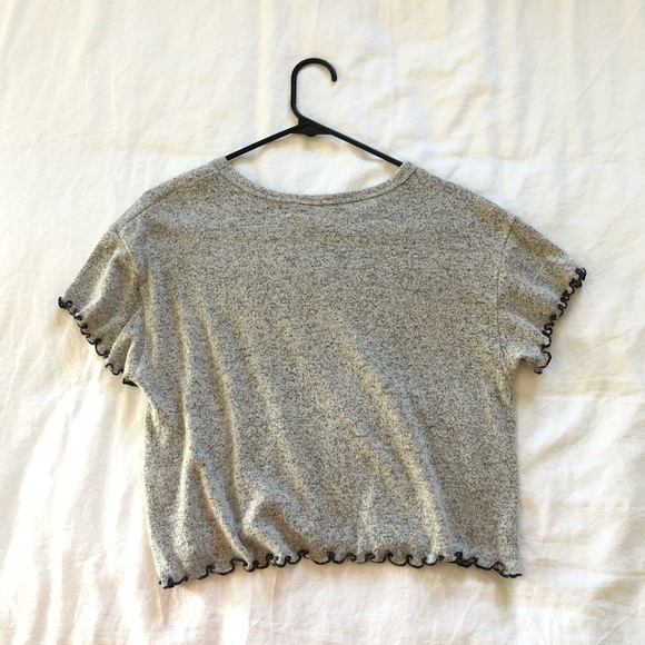 Good Luck Gem Ruffle Hem Tee Size Medium - Gray and Black. - Picture 3 of 4